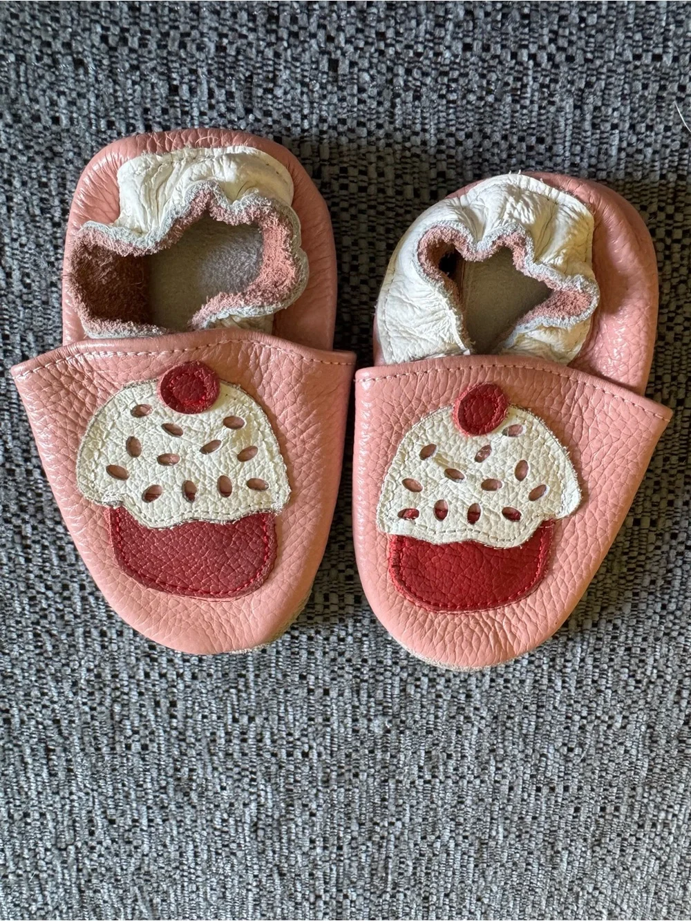 girl’s 18 month clothing bundle - one outfit, two sweaters, a pair of shoes